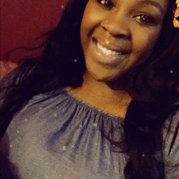 Meet your Posher, Kay - Picture 5 of 7